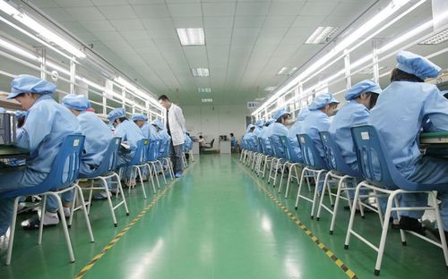 為何我國工廠紛紛搬往越南？世界工廠要開始轉移了嗎？這3點講透照明電器及配件的產業遷移
